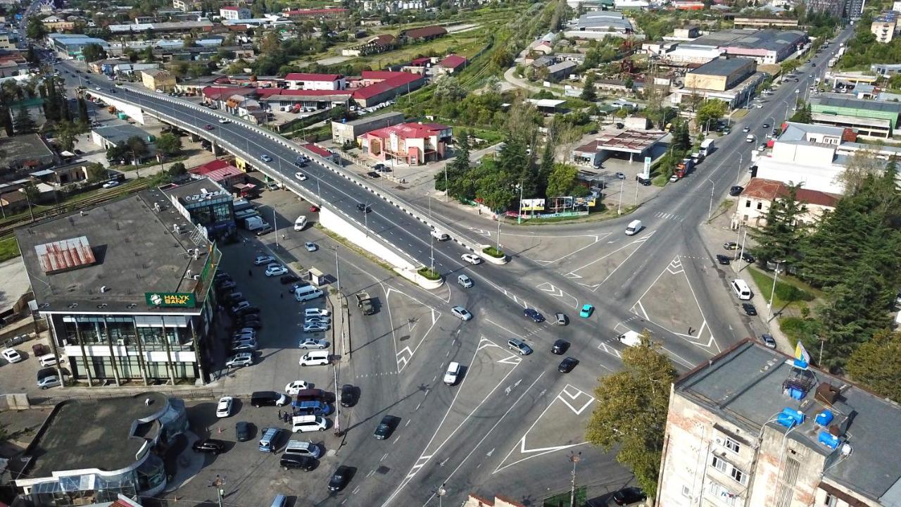 Hotel Tamari Кутаиси Экстерьер фото
